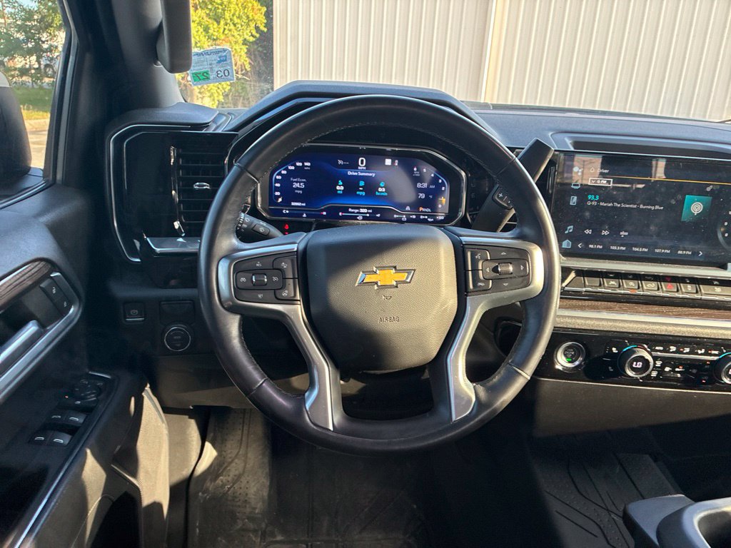Used 2022 Chevrolet Silverado 1500 LT w/ Protection Package RWD image 17