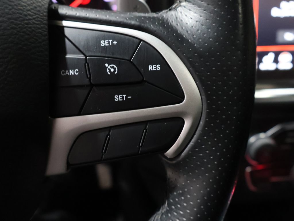 Used 2018 Dodge Charger GT image 41