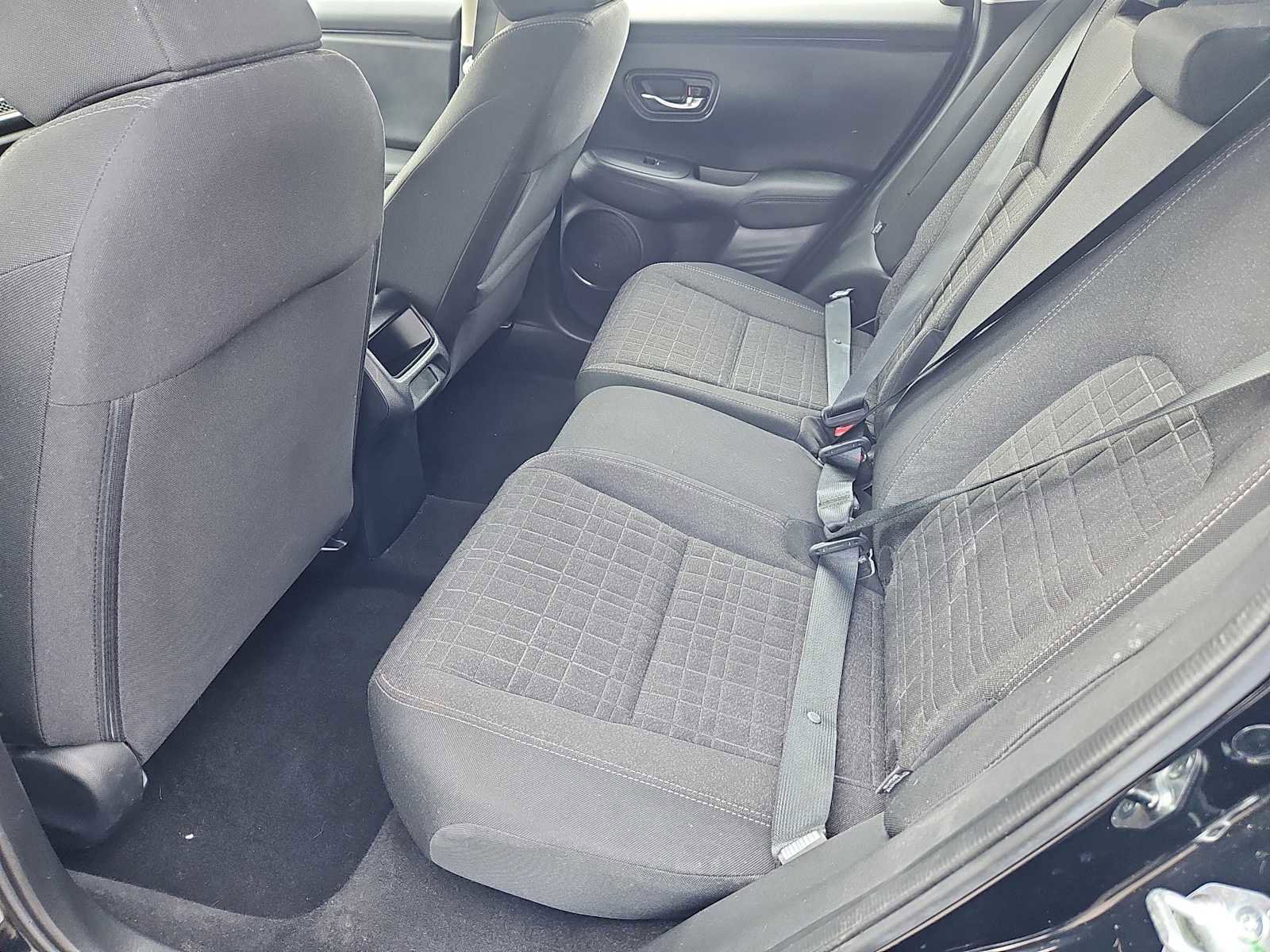 Certified 2023 Honda HR-V LX image 26