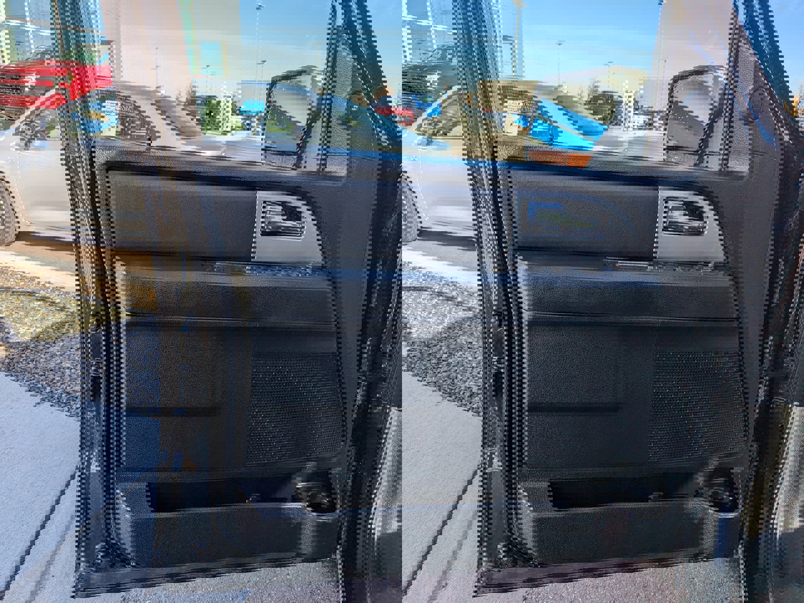 Used 2017 Ford Expedition Max Limited image 10