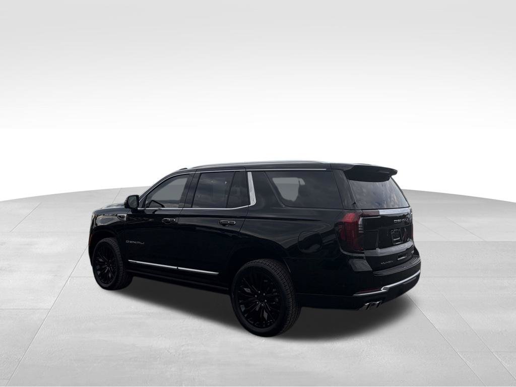Used 2026 GMC Yukon Denali w/ Sun & Power Step Package AWD/4WD image 18