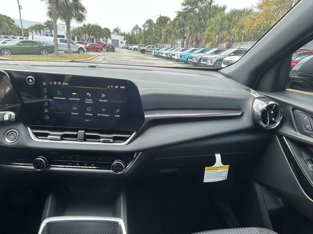 New 2026 Chevrolet Equinox LT w/ Midnight Edition image 17