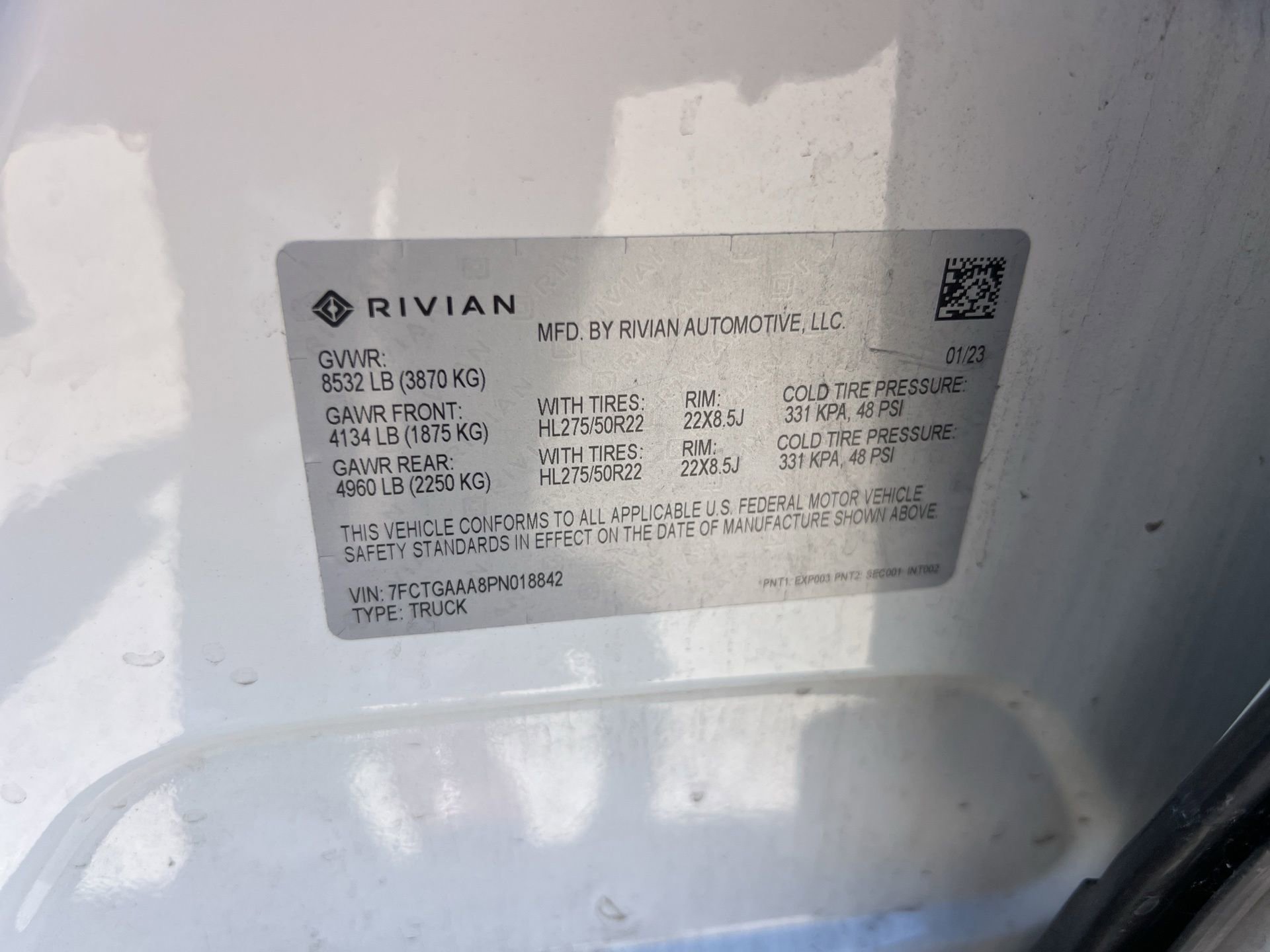 Used 2023 Rivian R1T Adventure AWD/4WD image 31