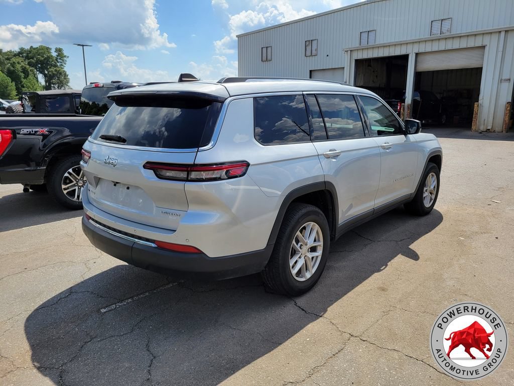 Used 2023 Jeep Grand Cherokee L Laredo AWD/4WD image 4