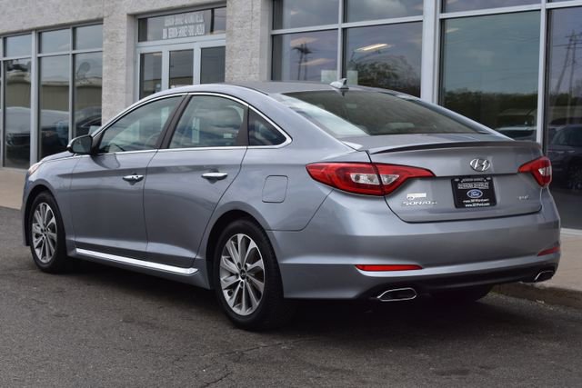 Used 2017 Hyundai Sonata Sport w/ Value Edition Package 02 FWD image 7