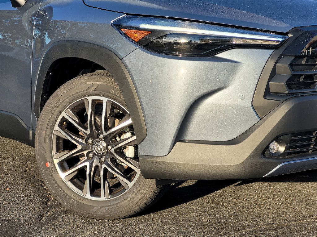 New 2026 Toyota Corolla Cross XLE AWD/4WD image 3