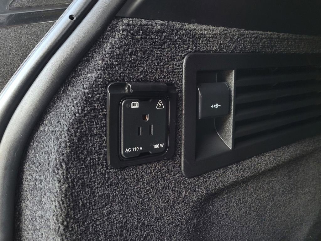 Used 2020 Land Rover Range Rover Autobiography AWD/4WD image 40