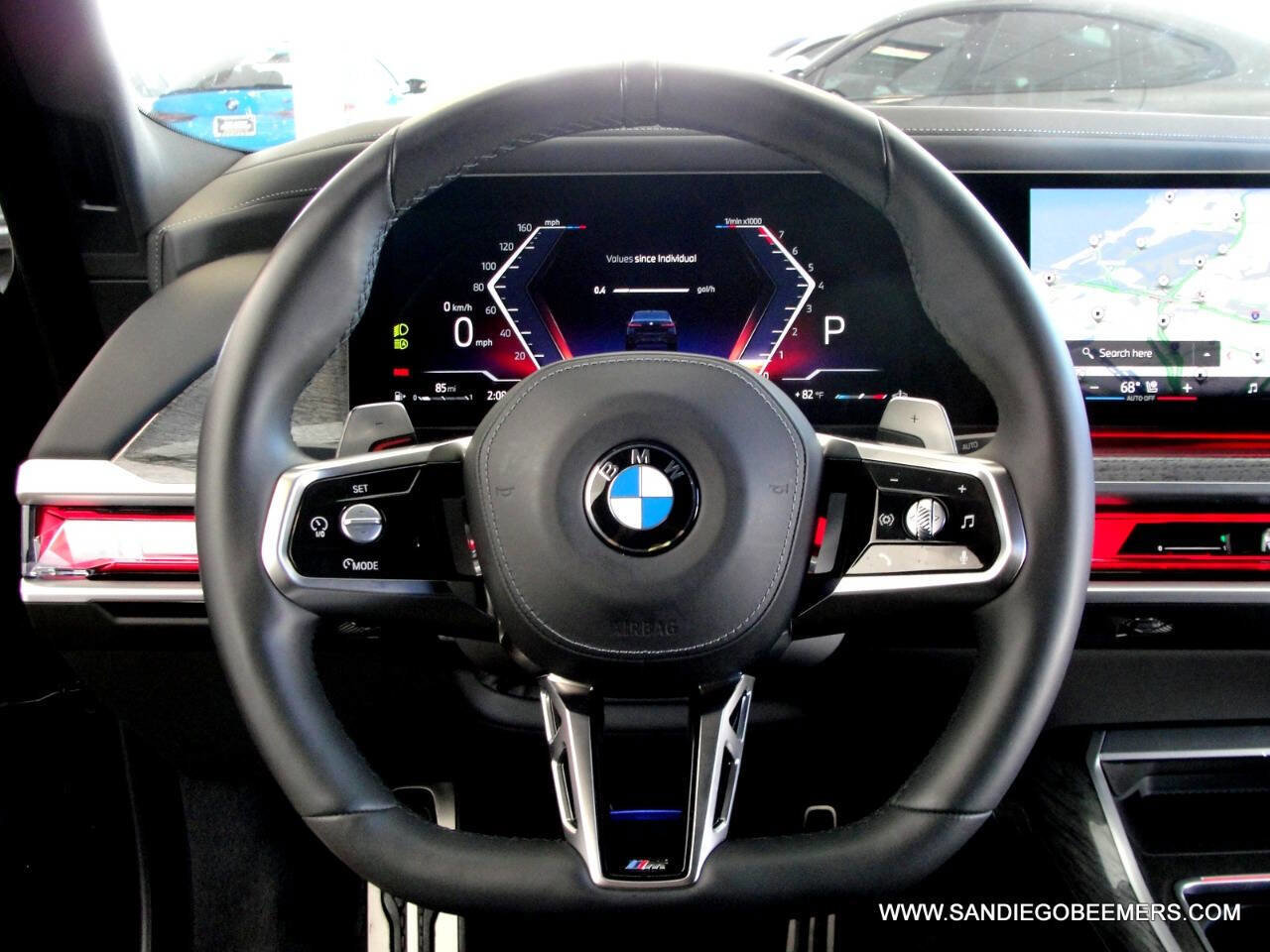 Used 2023 BMW 740i 740i M SPORT PRO+HUD+SWAROVSKI w/ Parking Assistance Package image 27