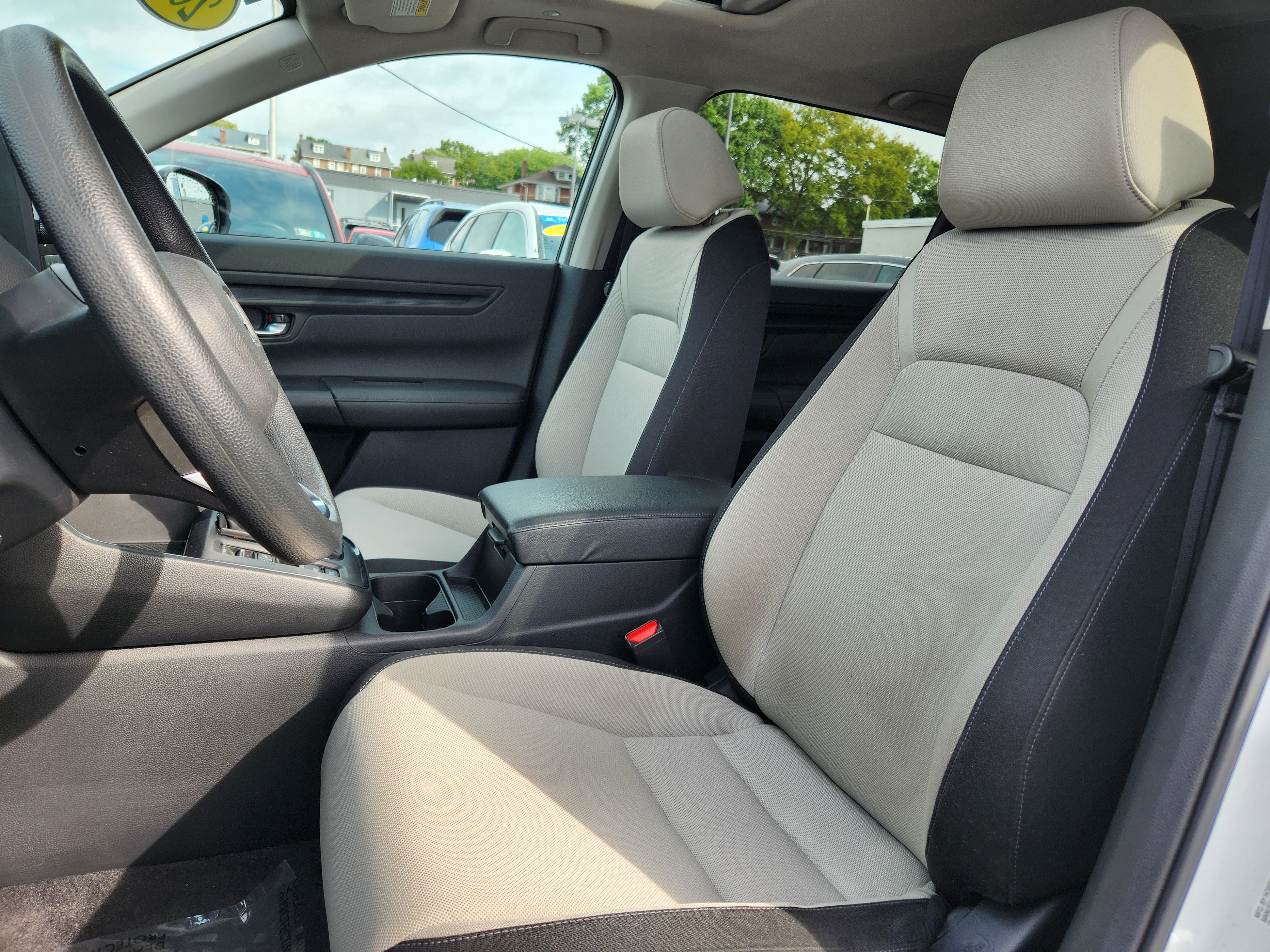 Certified 2025 Honda CR-V EX image 10