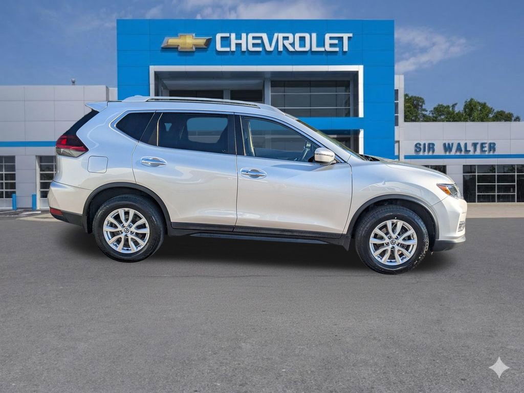 Used 2019 Nissan Rogue SV AWD/4WD image 7