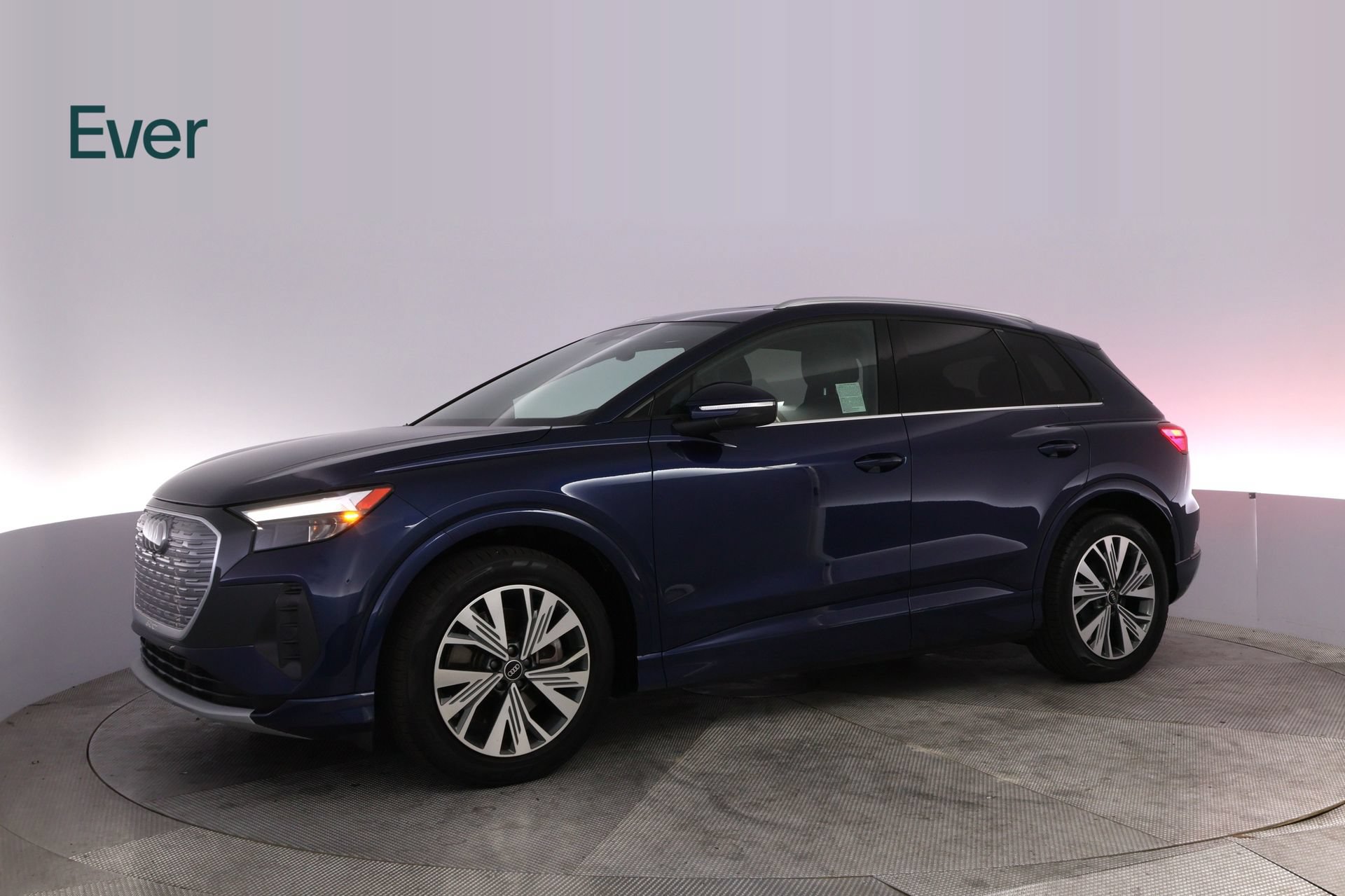 Used 2023 Audi Q4 e-tron Premium w/ Convenience Package RWD image 18