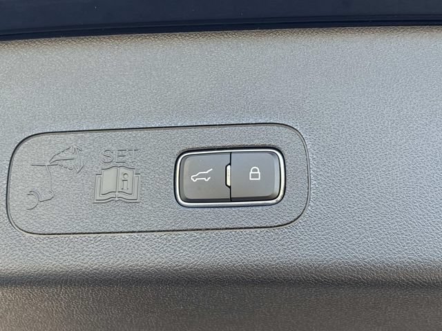 New 2026 Lincoln Aviator 2WD w/ Jet Appearance Package image 14