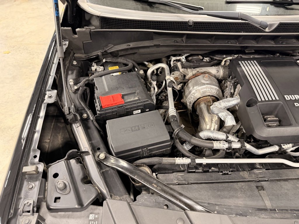 Used 2023 GMC Yukon SLT image 31