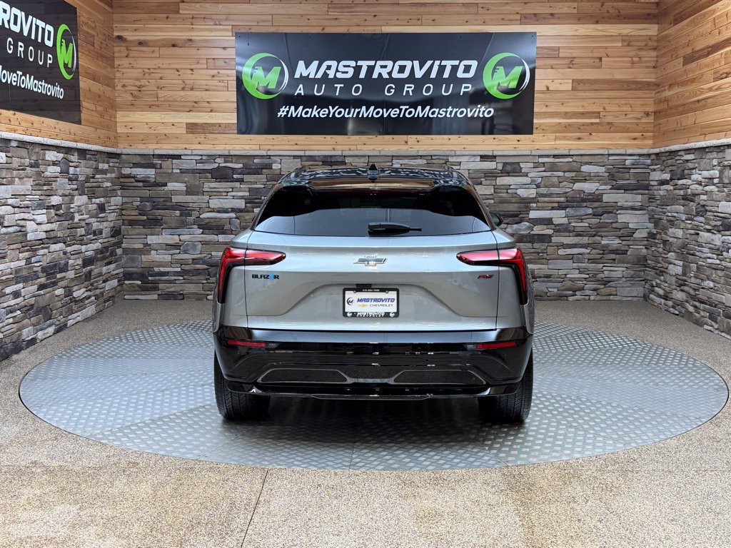 New 2025 Chevrolet Blazer EV RS RWD image 8