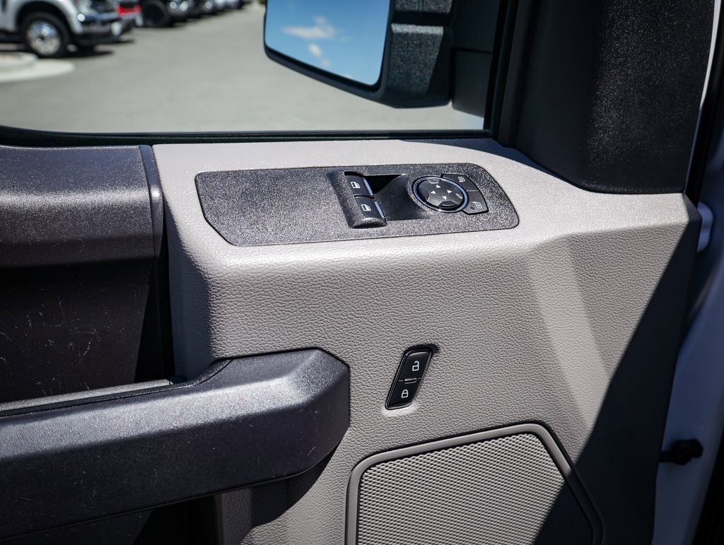 Used 2019 Ford F150 XL w/ Equipment Group 101A Mid AWD/4WD image 16