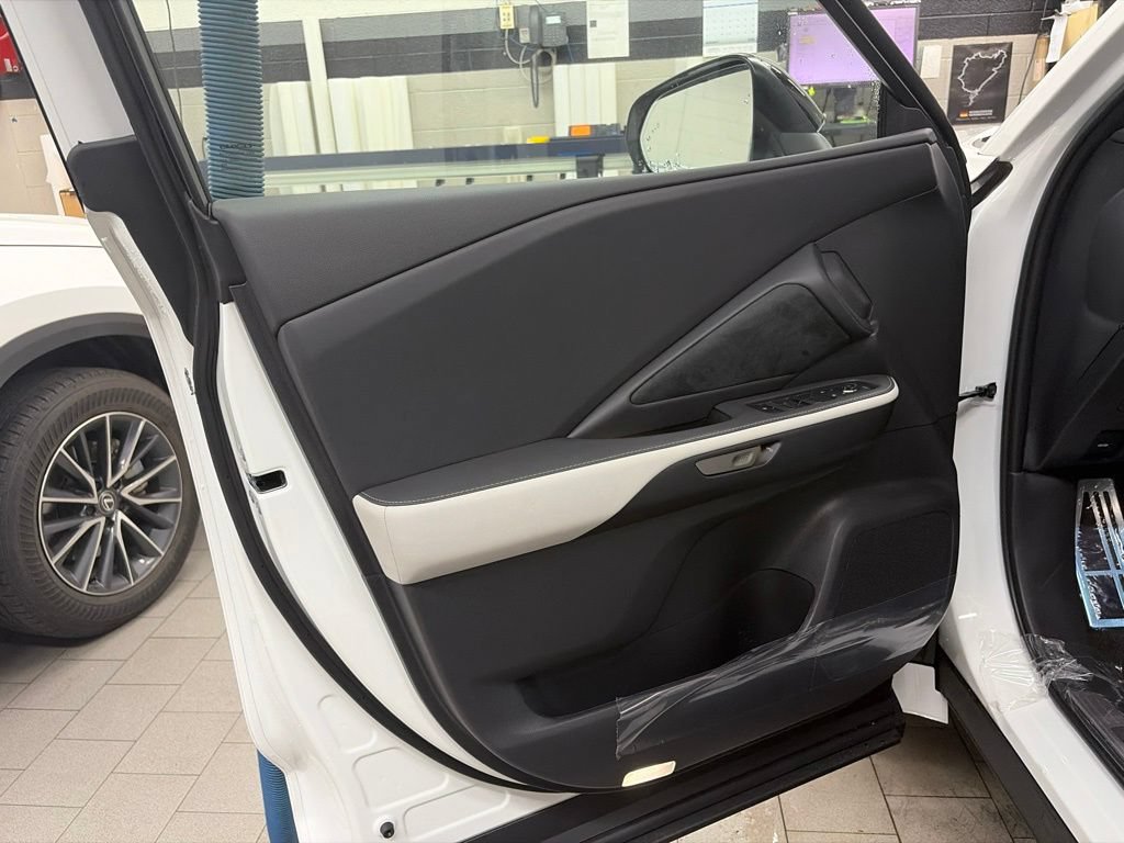 New 2026 Lexus TX 500h AWD w/ Technology Package image 15
