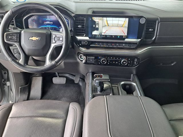 Used 2023 Chevrolet Silverado 1500 LTZ AWD/4WD image 29