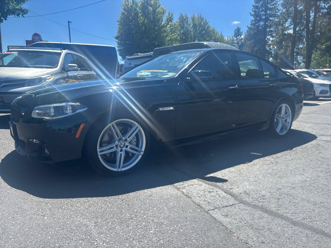 Used 2014 BMW 550i xDrive Sedan AWD/4WD image 1