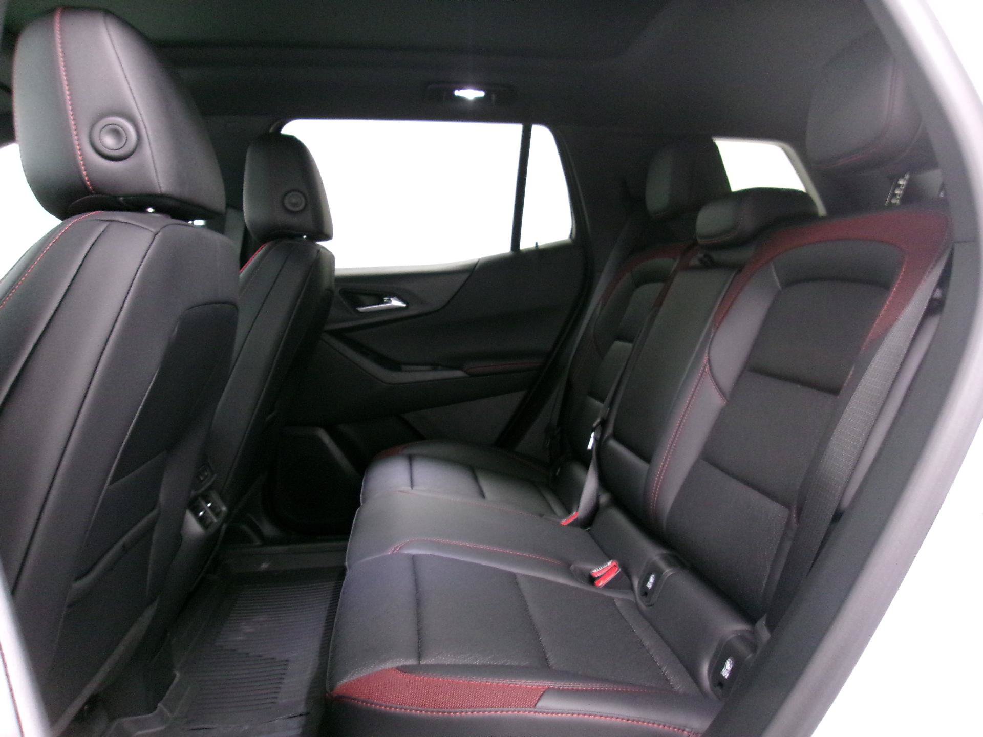 New 2027 Chevrolet Equinox RS w/ Safety and Technology Package AWD/4WD image 10