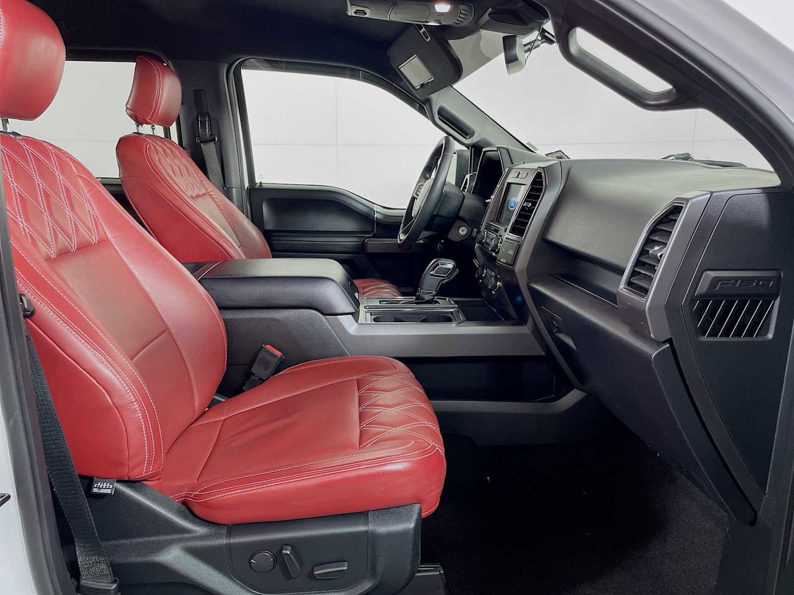 Used 2019 Ford F150 XLT w/ Equipment Group 302A Luxury image 27