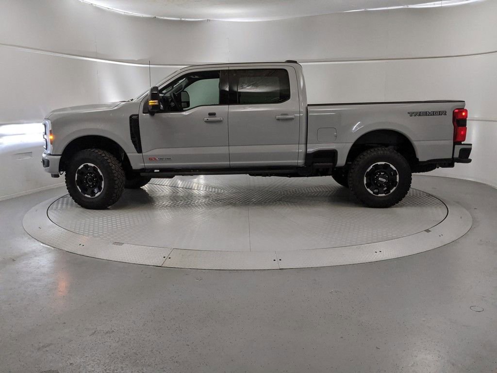 New 2025 Ford F250 Lariat w/ Lariat Ultimate Package image 5