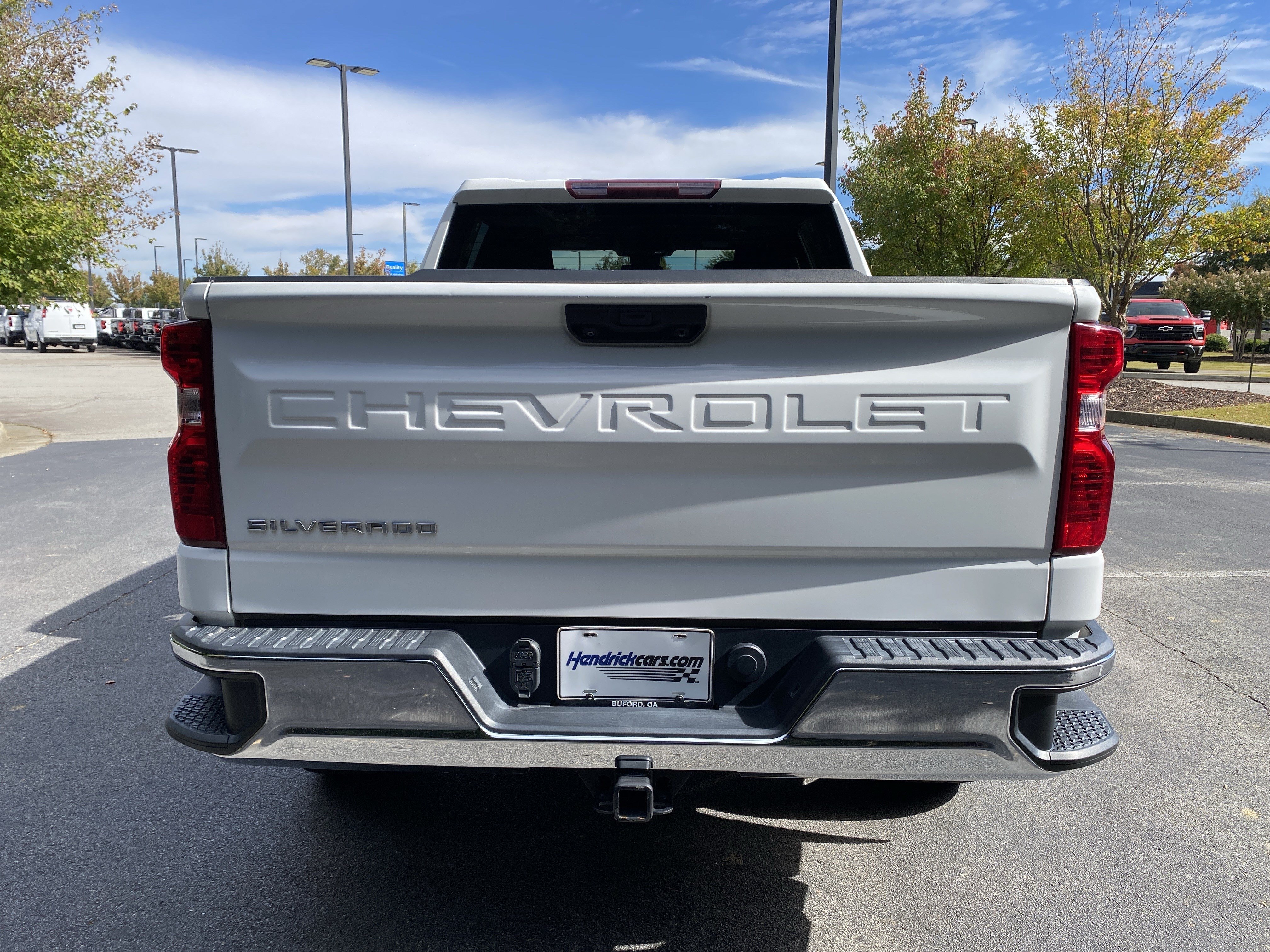 Used 2023 Chevrolet Silverado 1500 LT RWD image 8