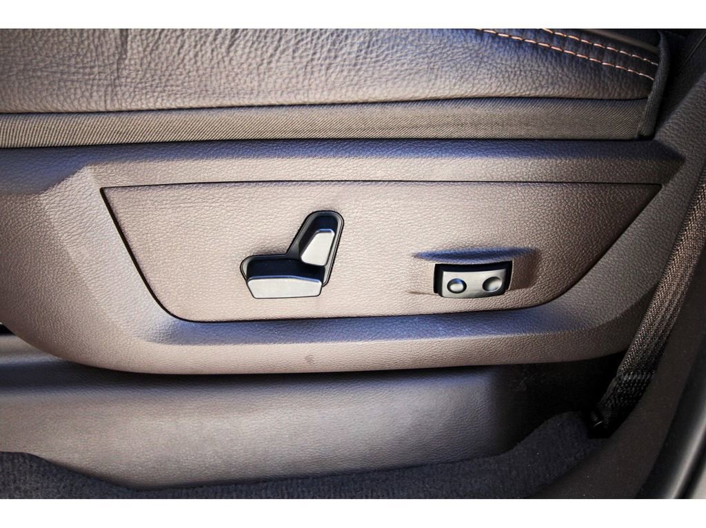 Used 2025 RAM 3500 Longhorn image 29