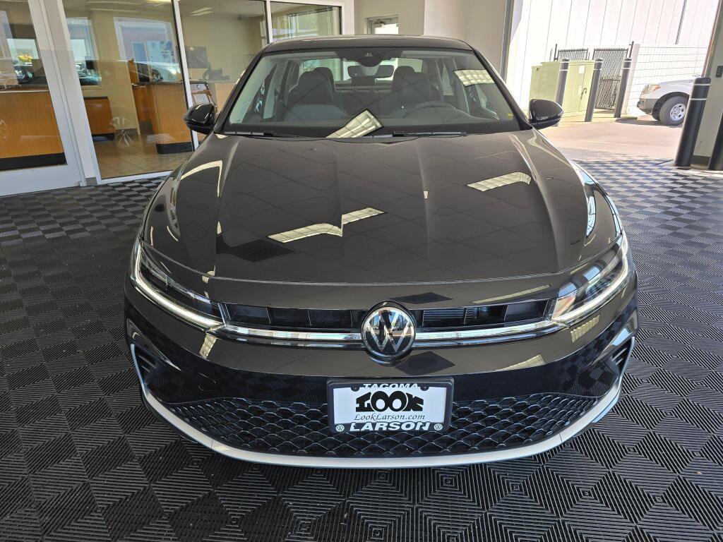 New 2026 Volkswagen Jetta SE FWD image 8