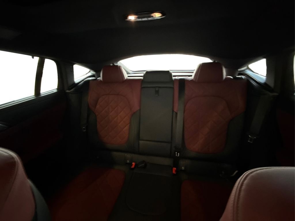 New 2026 BMW X6 M60i w/ Executive Package image 20