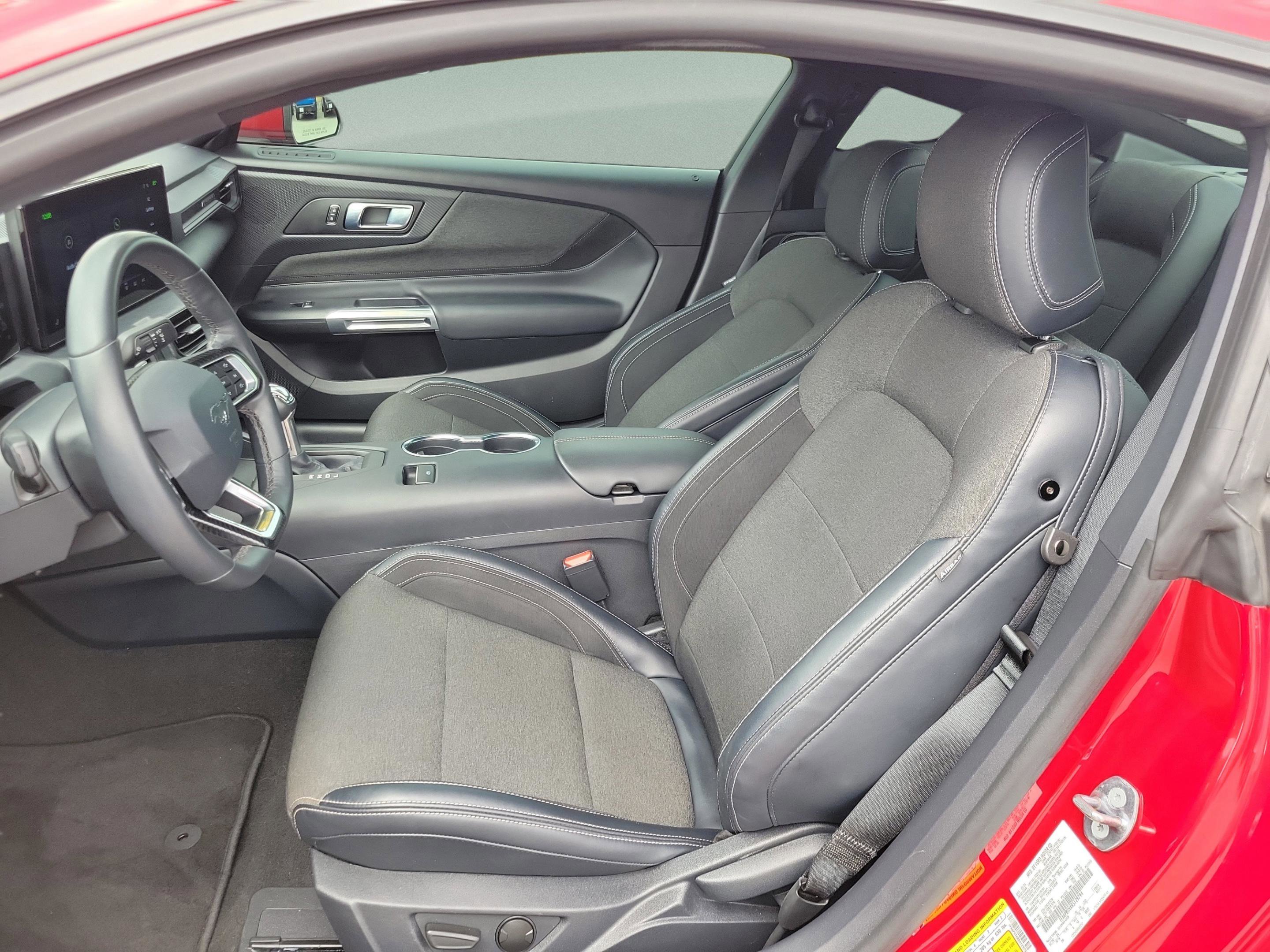 Used 2024 Ford Mustang Coupe RWD image 8