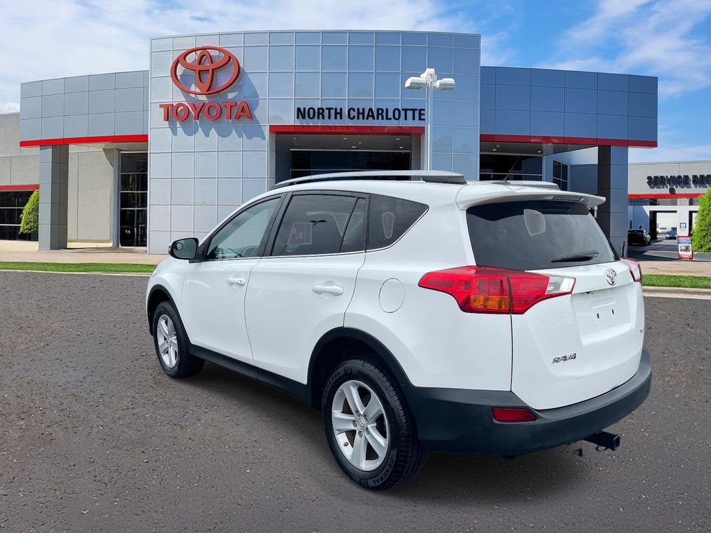 Used 2014 Toyota RAV4 XLE FWD image 4