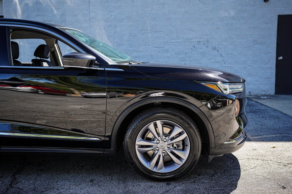 Used 2024 Acura MDX FWD image 16
