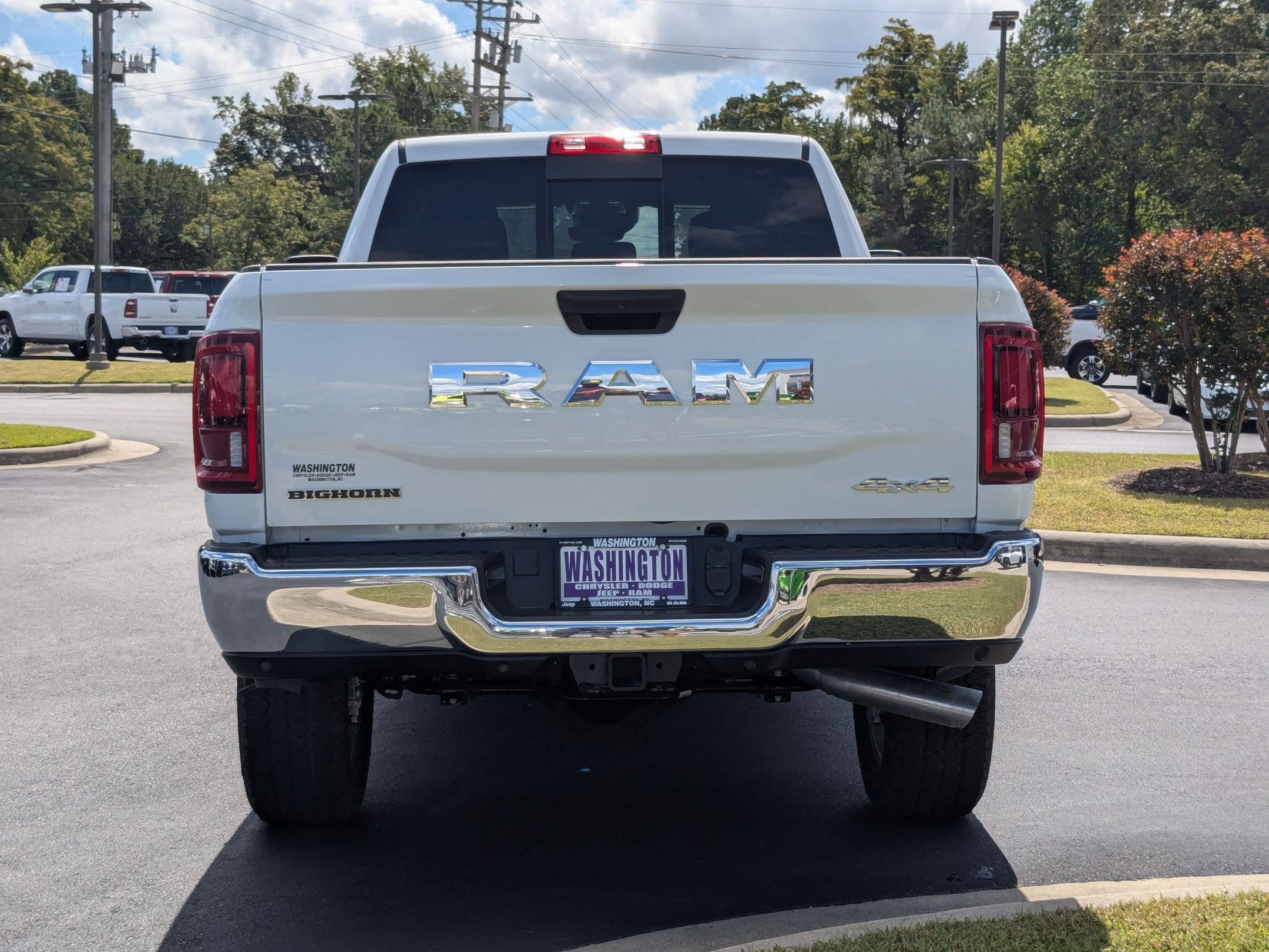 New 2026 RAM 2500 Big Horn AWD/4WD image 6