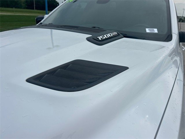 Used 2020 RAM 1500 Laramie w/ Sport Appearance Package image 11