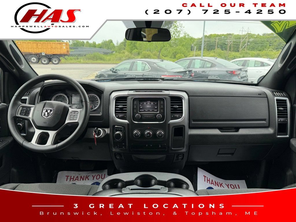 Used 2024 RAM 1500 Warlock AWD/4WD image 14