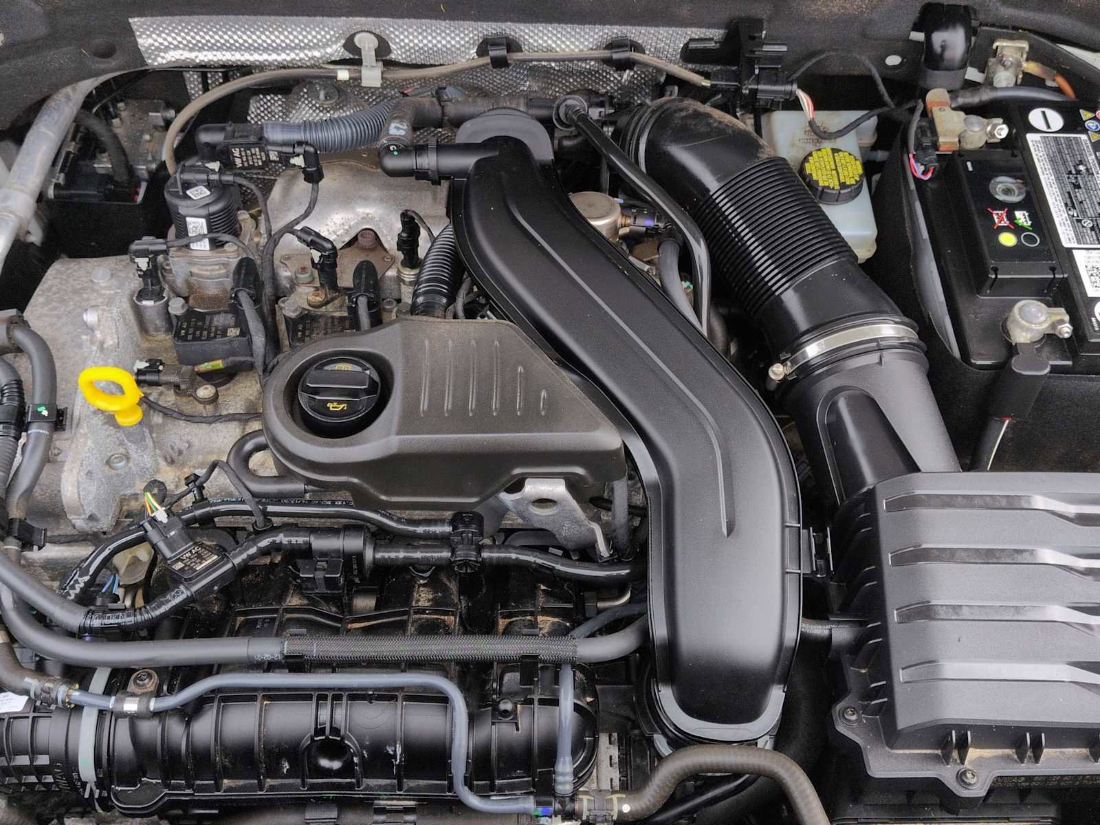 Used 2022 Volkswagen Taos SE image 15