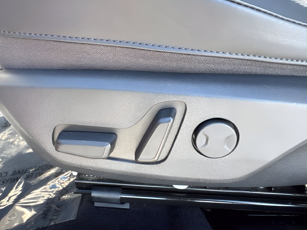 Used 2023 Kia Niro Wave FWD image 9