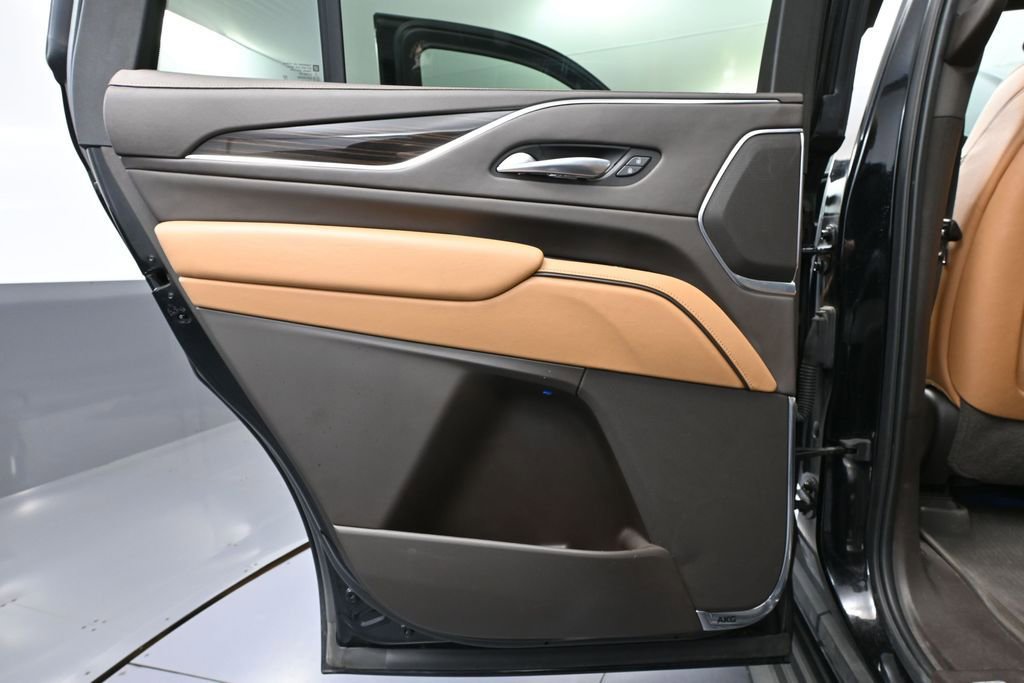 Used 2021 Cadillac Escalade Sport AWD/4WD image 42