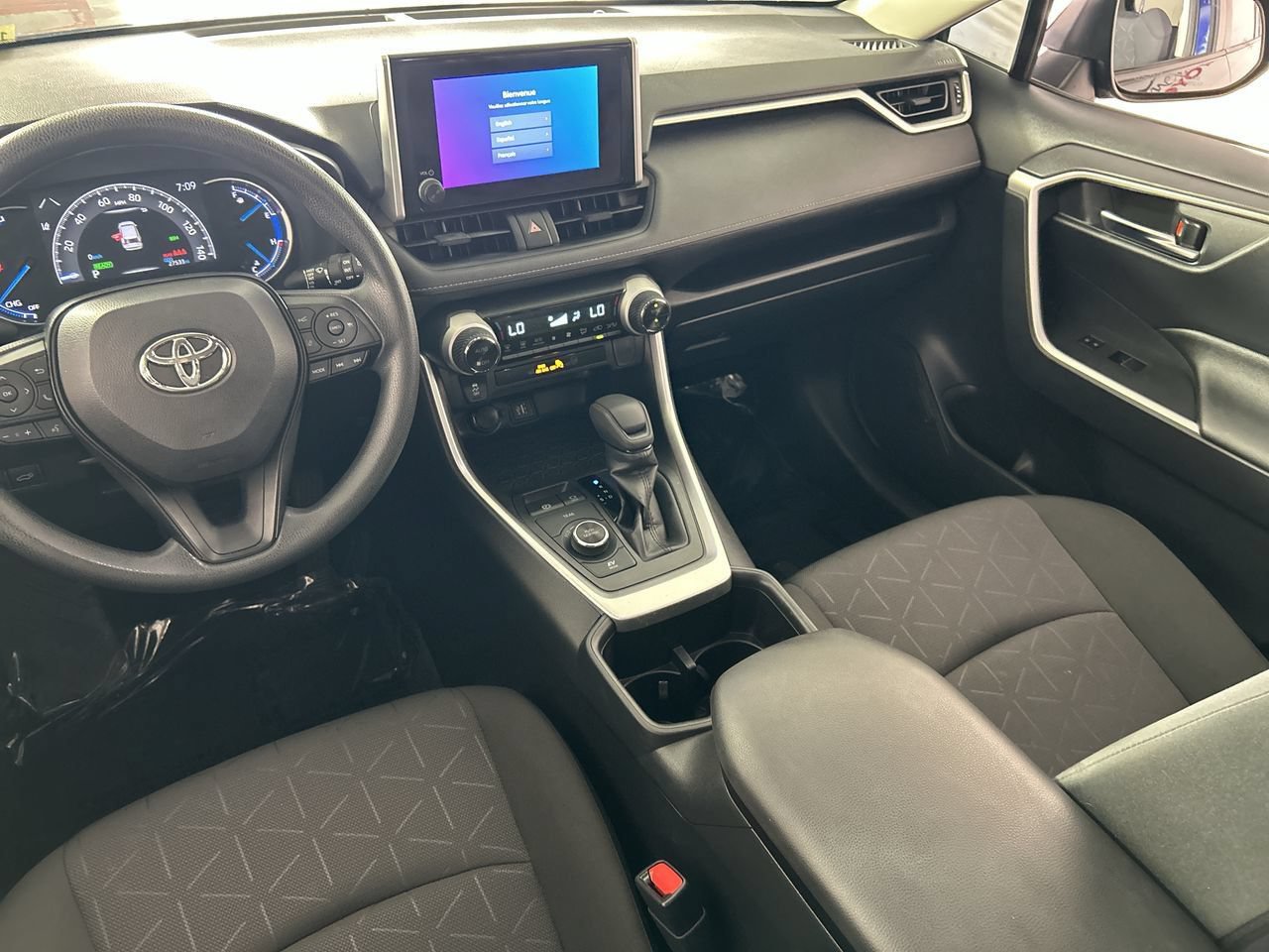 Used 2023 Toyota RAV4 XLE w/ Convenience Package AWD/4WD image 24