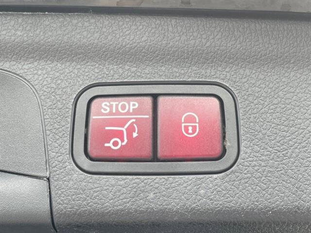 Used 2021 Mercedes-Benz GLE 350 4MATIC image 13