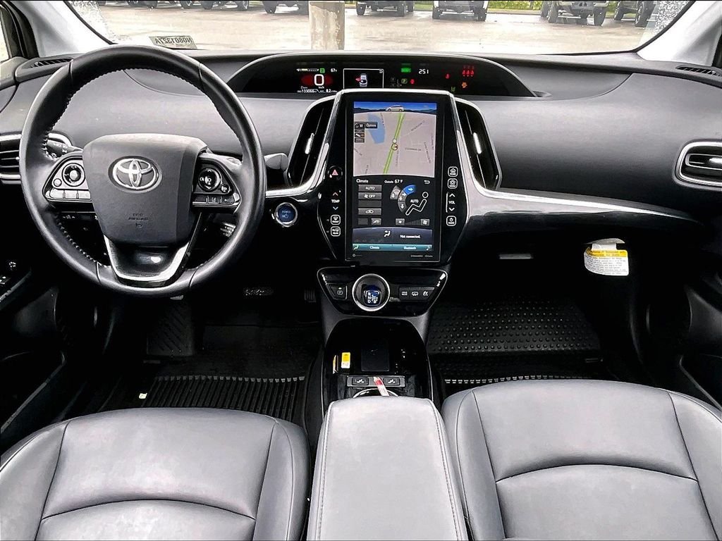 Used 2022 Toyota Prius Prime XLE FWD image 21