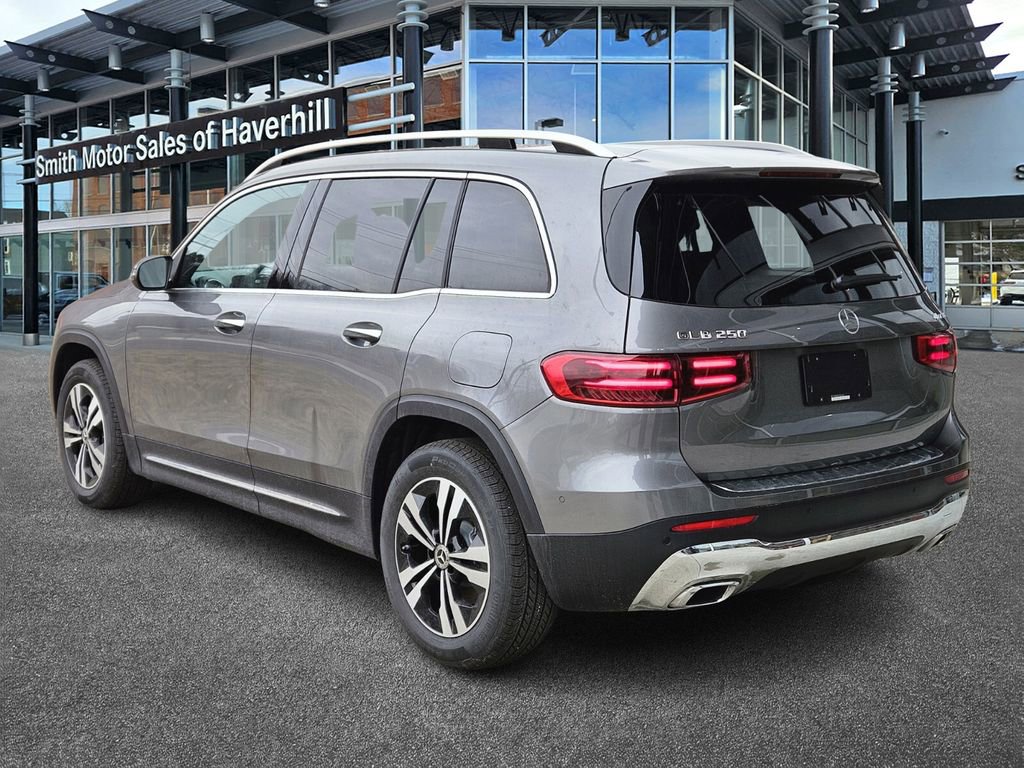 New 2026 Mercedes-Benz GLB 250 4MATIC image 3