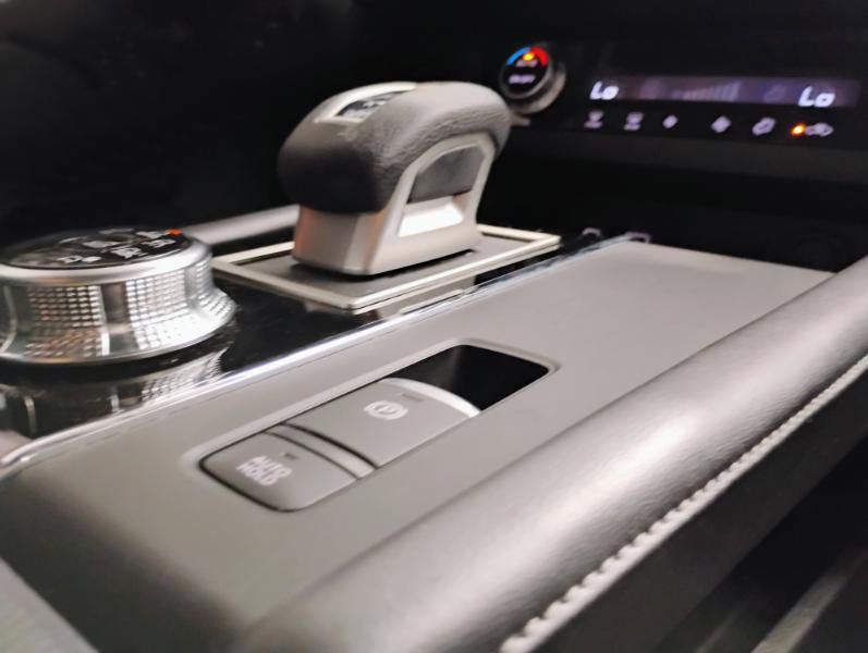 Used 2024 Mitsubishi Outlander ES FWD image 39