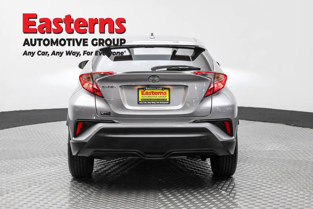 Used 2020 Toyota C-HR LE image 6