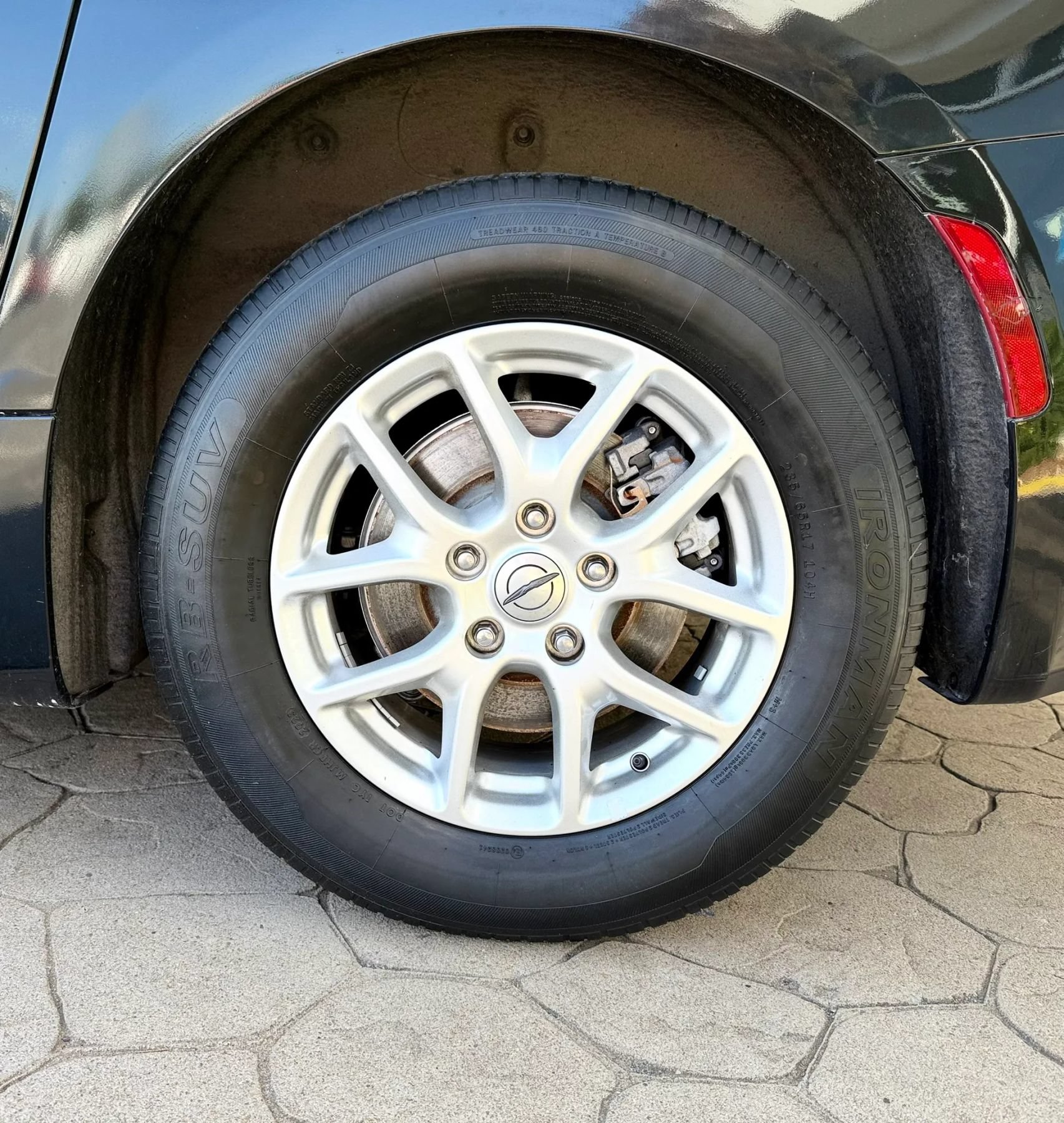 Used 2022 Chrysler Pacifica Touring-L FWD image 52