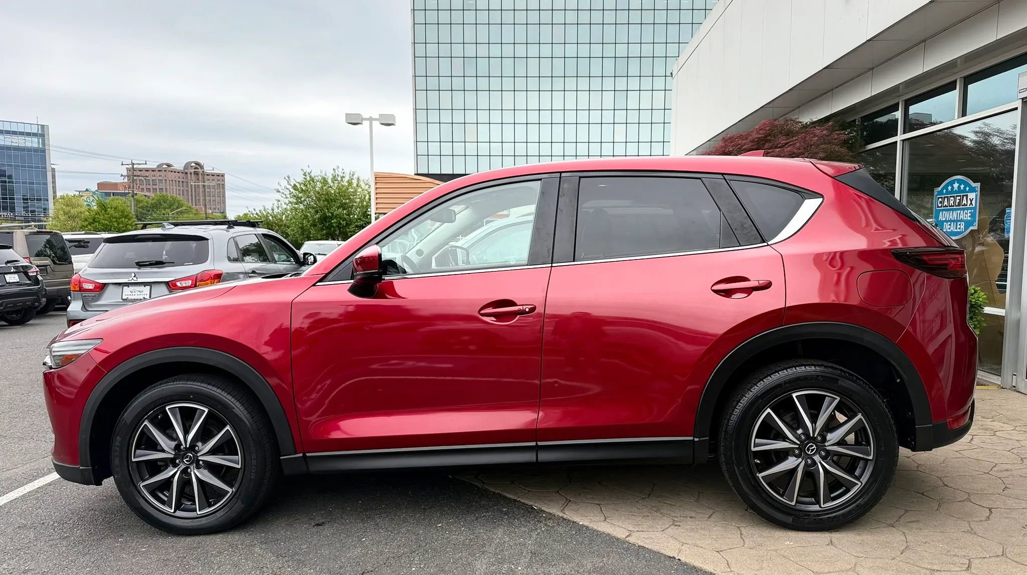 Used 2018 MAZDA CX-5 Grand Touring w/ Premium Package AWD/4WD image 4