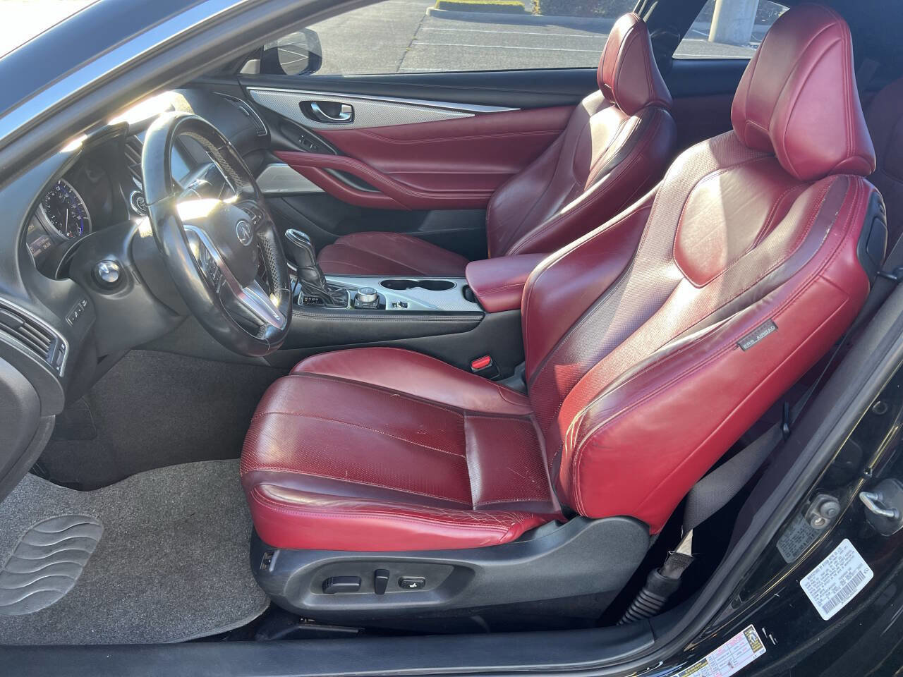 Used 2018 INFINITI Q60 3.0t Luxe w/ Cargo Package image 2