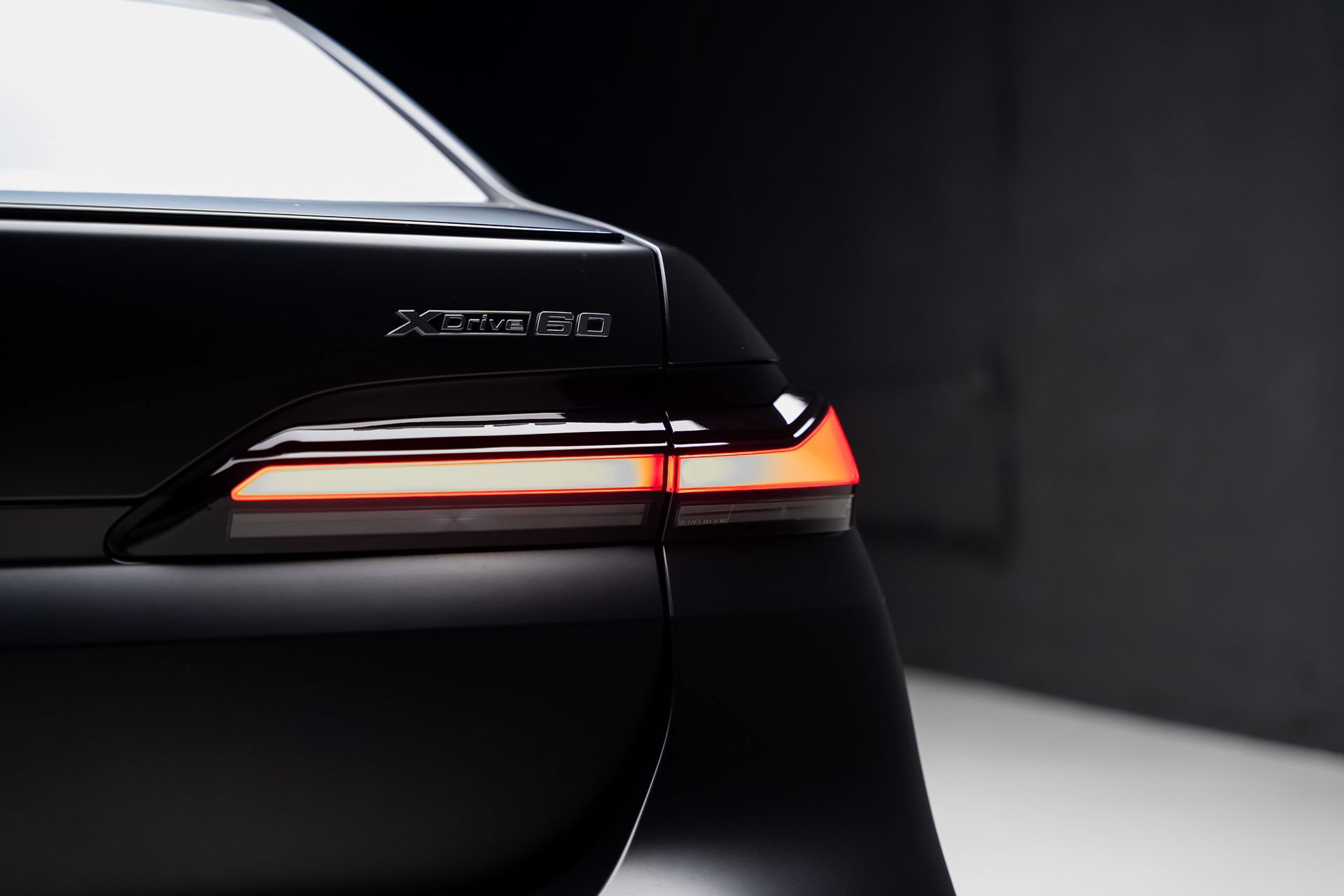 Used 2023 BMW i7 xDrive60 AWD/4WD image 28