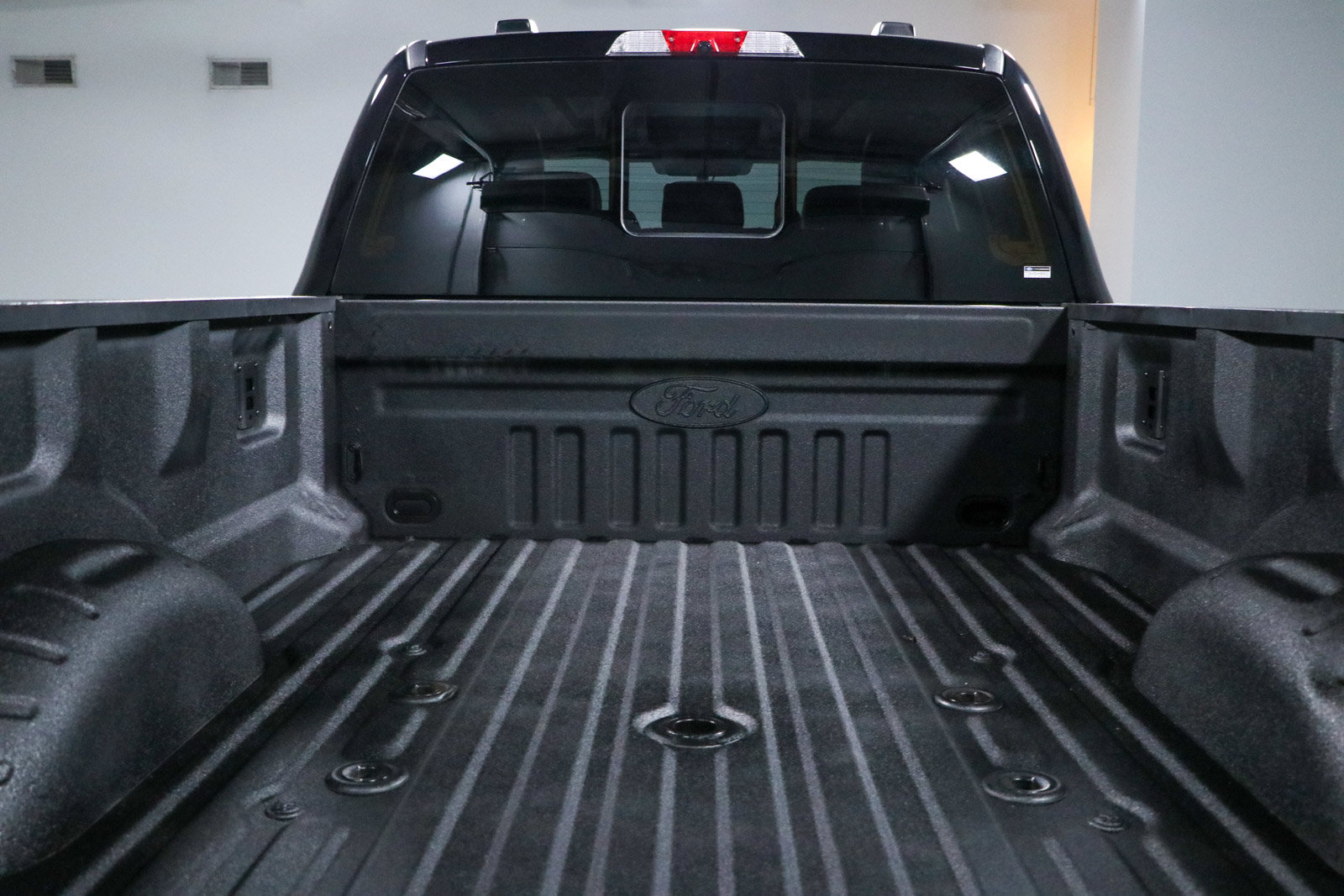 Used 2024 Ford F450 Lariat w/ Lariat Ultimate Package AWD/4WD image 31