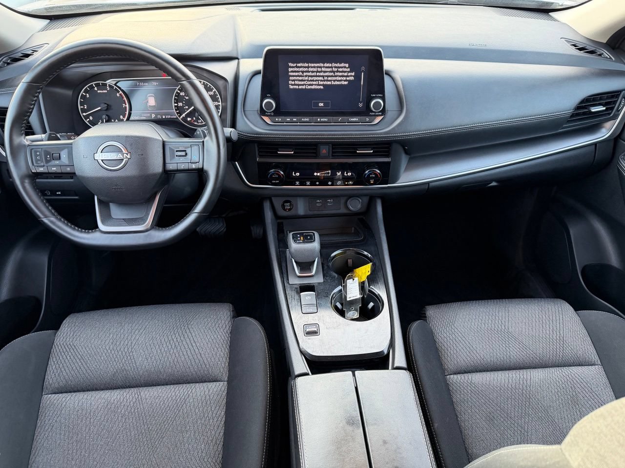 Certified 2025 Nissan Rogue SV FWD image 10